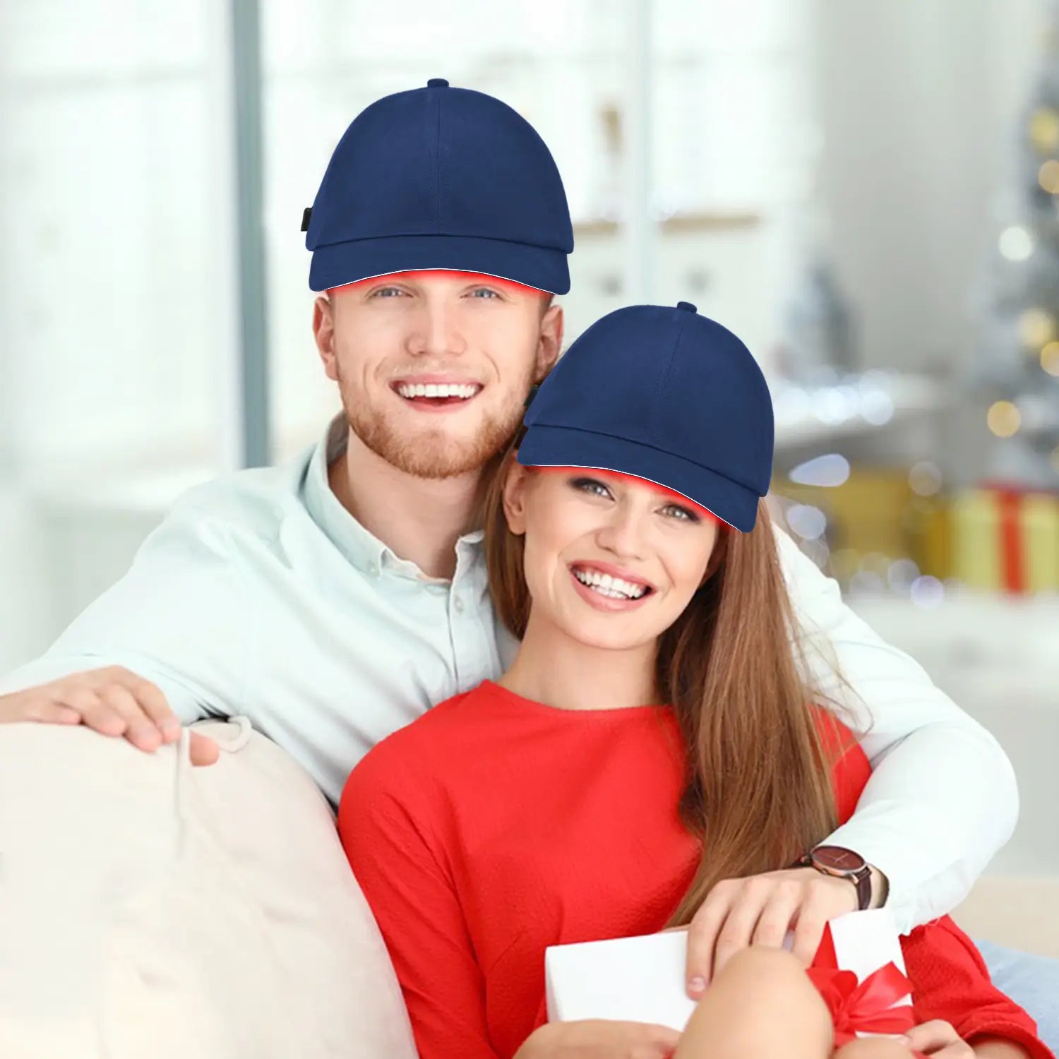 YouLumi_red_ligth_therapy_cap_two_people